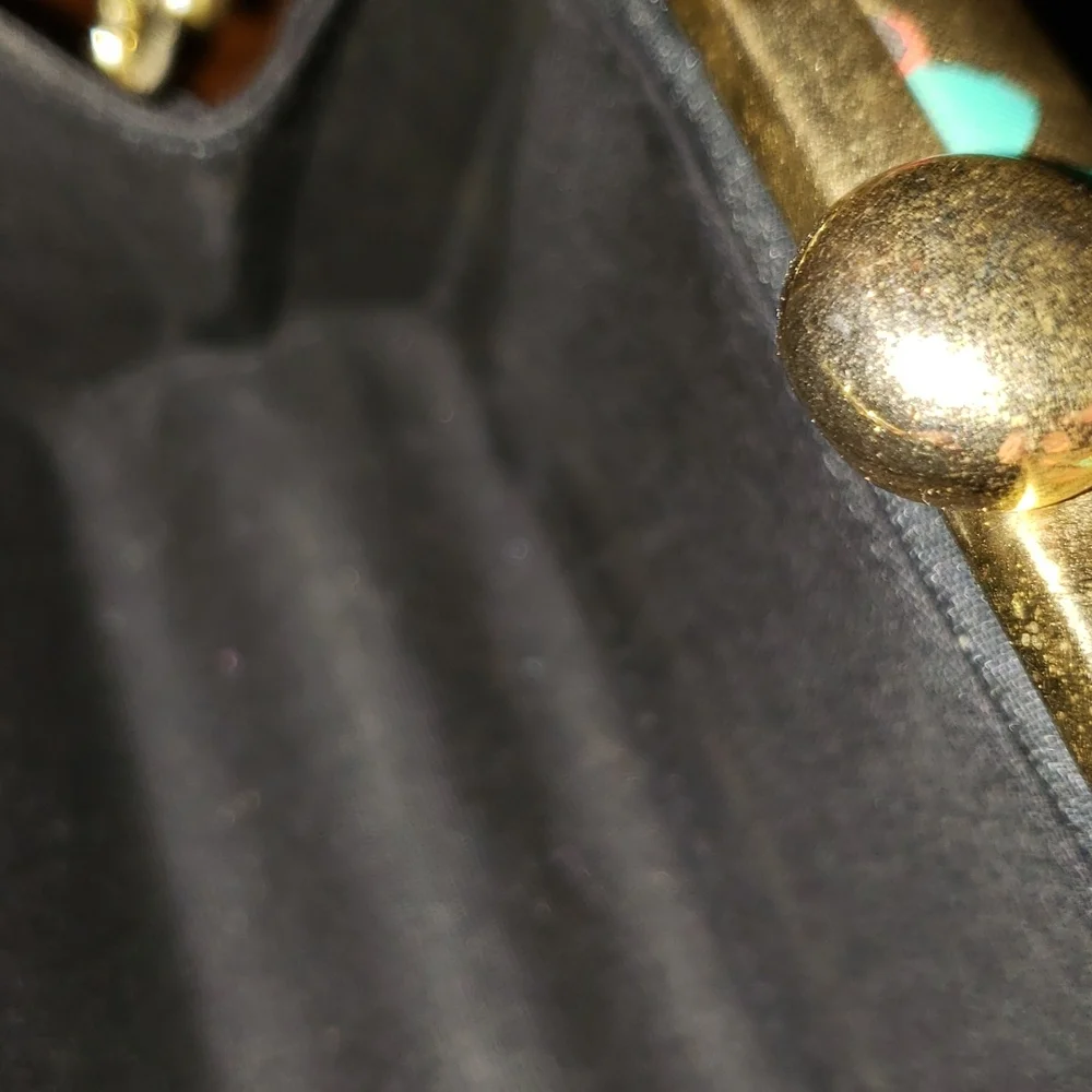 Unique Evening Bag - Picture 4 of 5